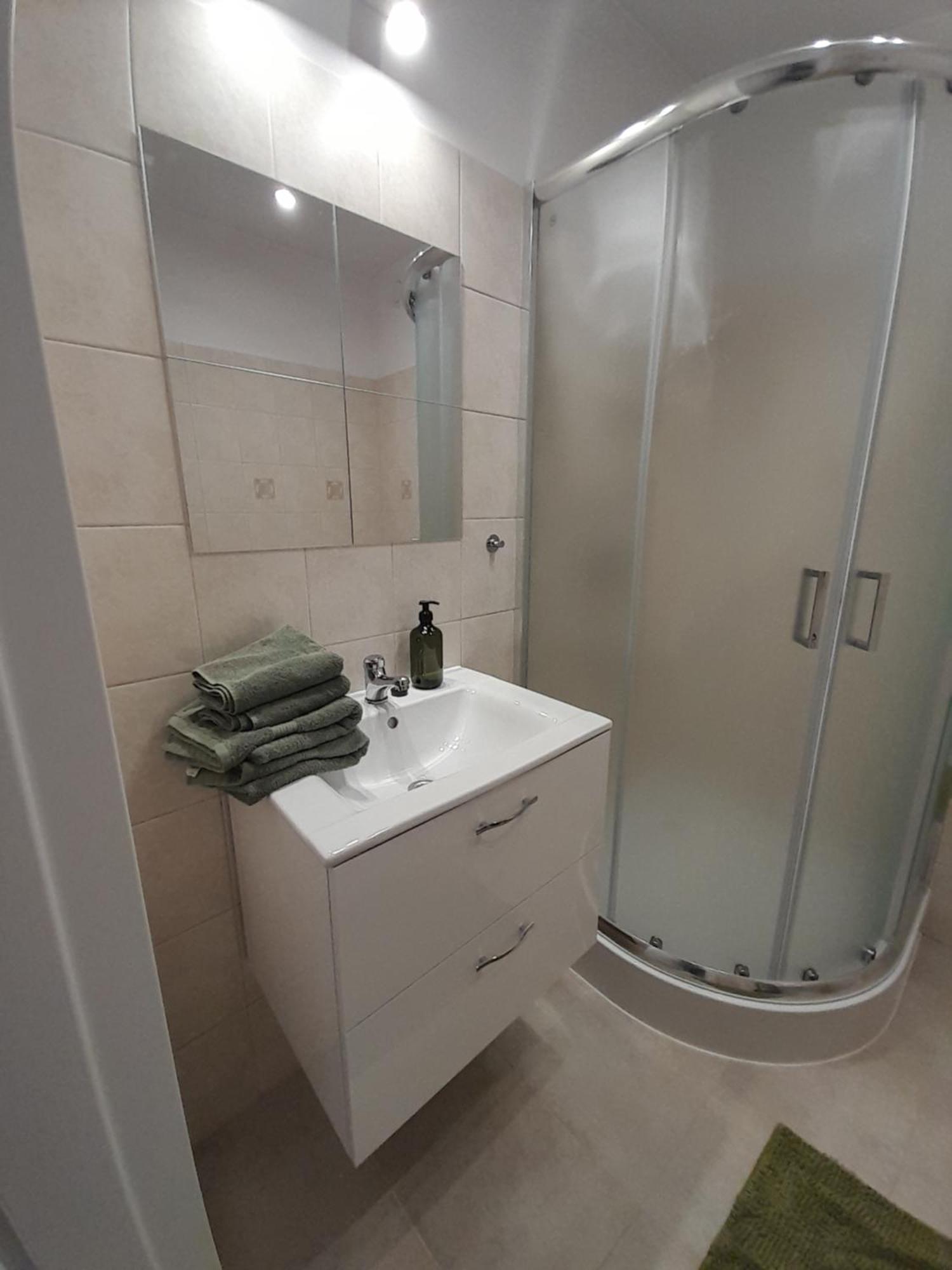 Old Town Premium Apartment - Ghetto Heroes Square View كراكوفيا المظهر الخارجي الصورة